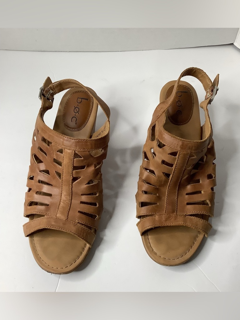 b.o.c. Women's Brown Leather Cutout Slingback Sandals